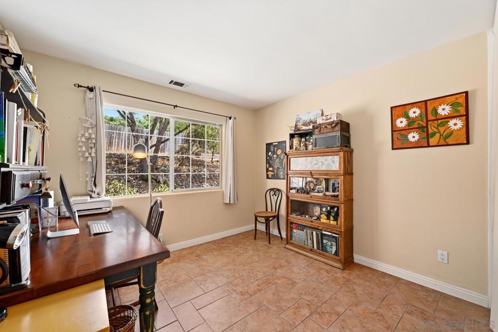 2744 Felicita Property Photo 12