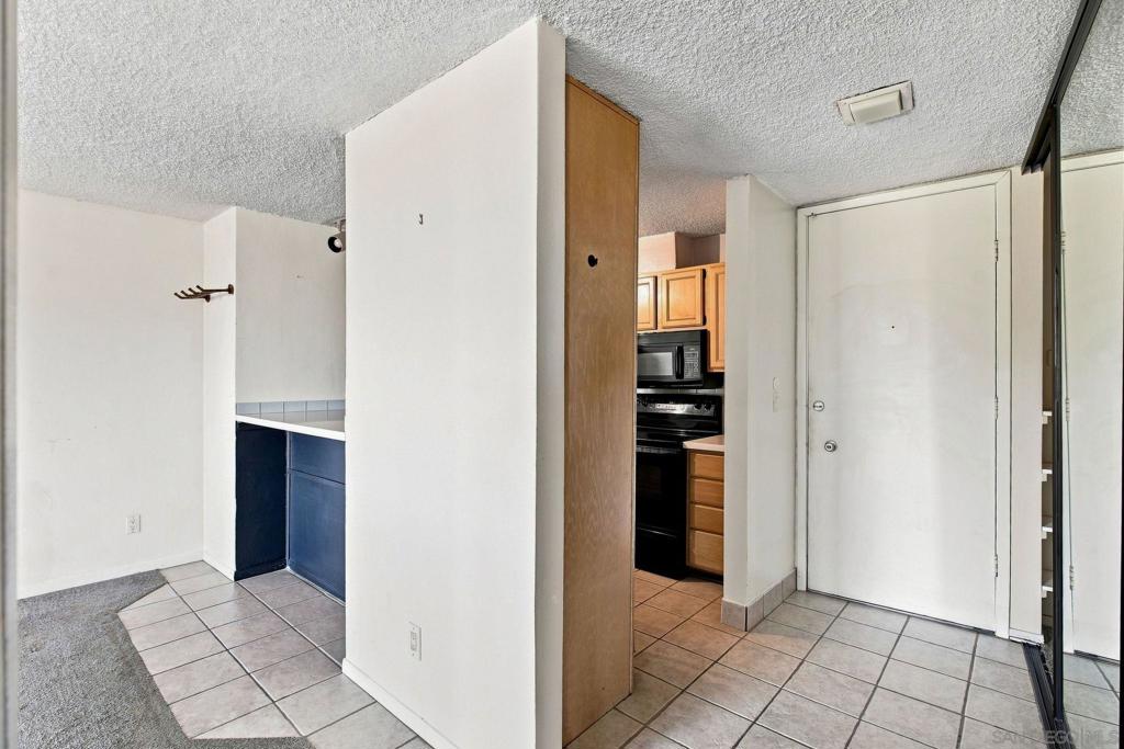 3050 Rue D'orleans 346 Property Photo 3