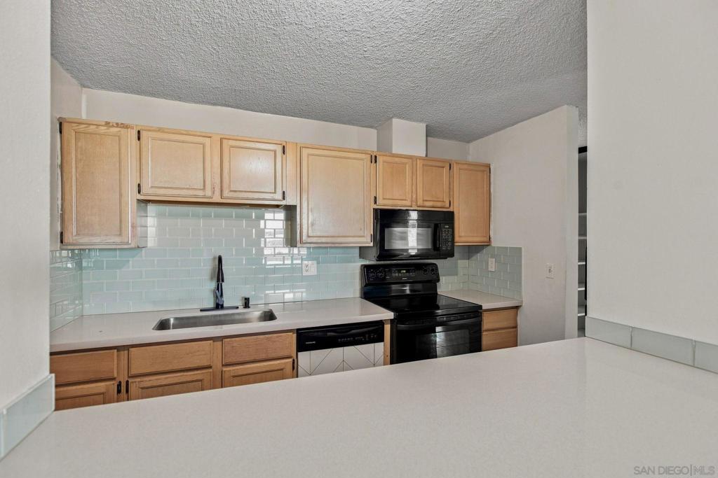 3050 Rue D'orleans 346 Property Photo 6