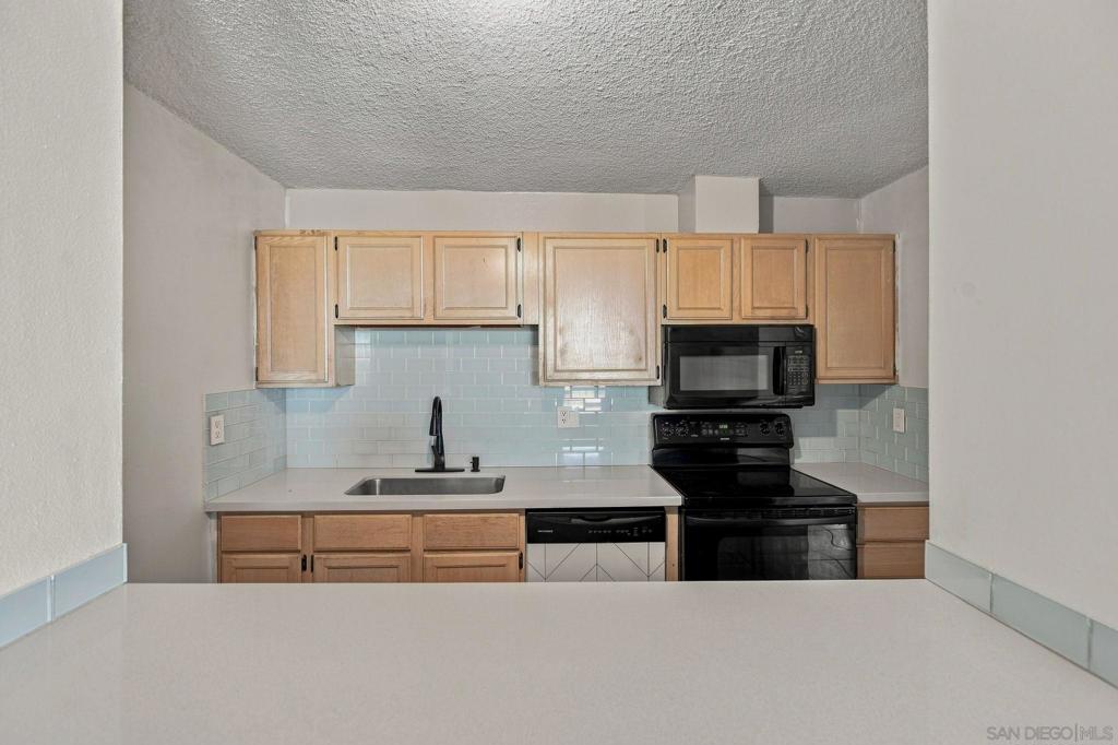 3050 Rue D'orleans 346 Property Photo 7