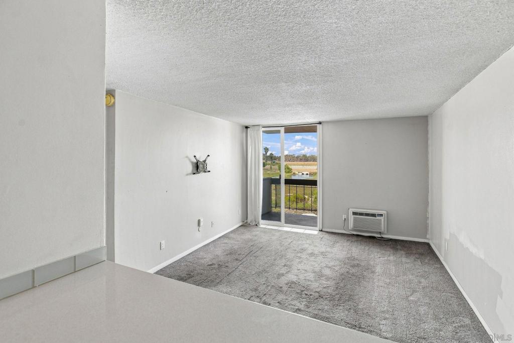 3050 Rue D'orleans 346 Property Photo 13