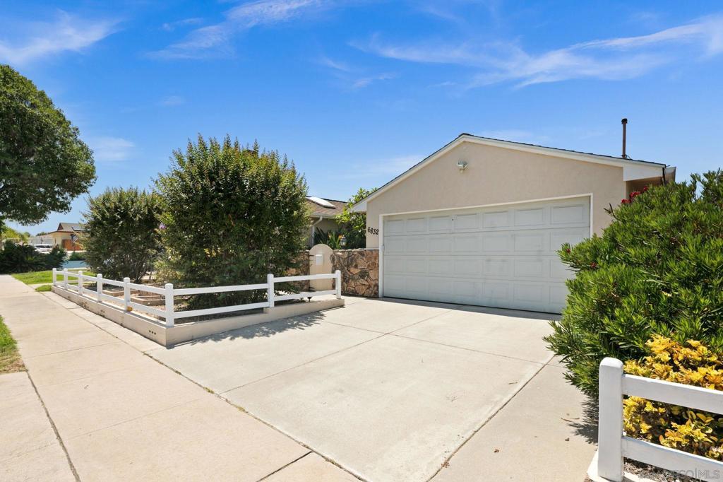 6832 Cartwright Property Photo 35