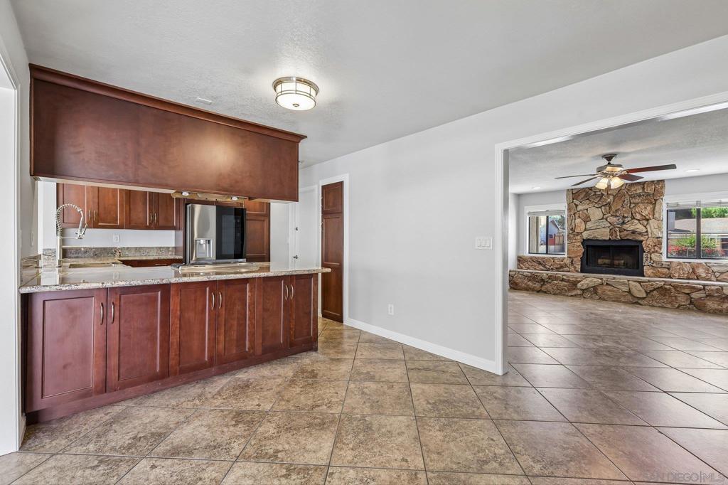 9308 Lake Canyon Rd Property Photo 3
