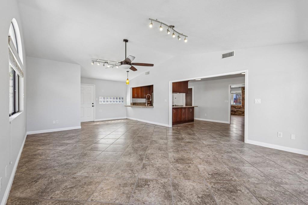 9308 Lake Canyon Rd Property Photo 14