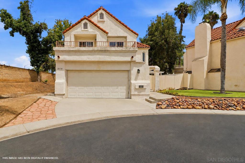 2174 Villa Sonoma Gln Property Photo 1