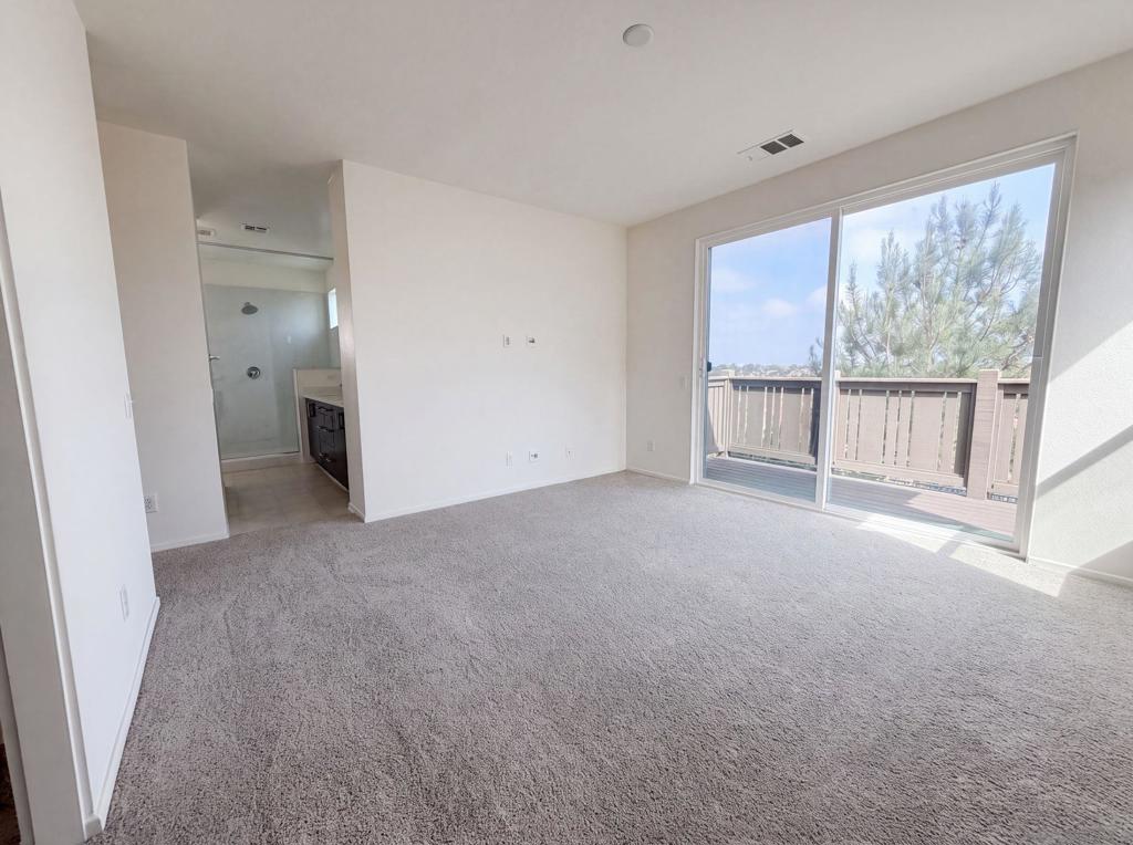 1242 Via Candelas Property Photo 4
