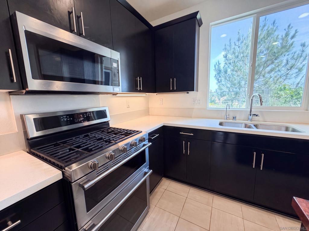 1242 Via Candelas Property Photo 8