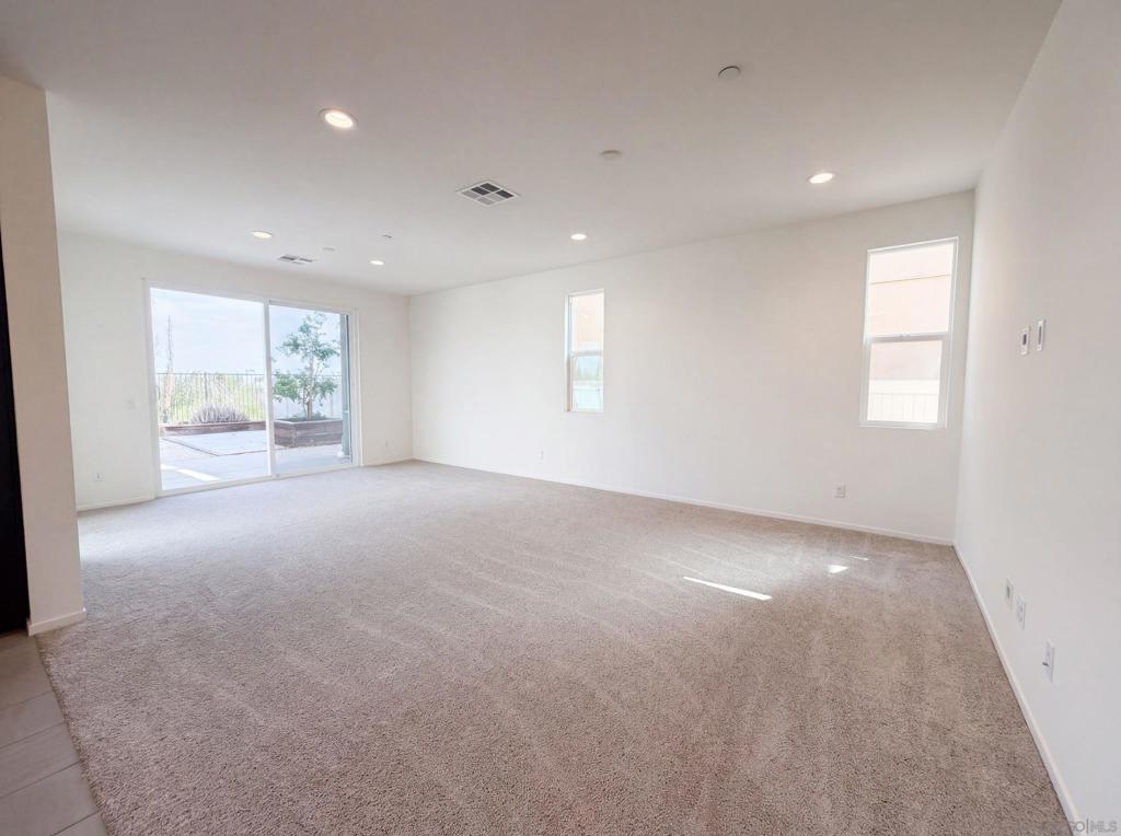 1242 Via Candelas Property Photo 9