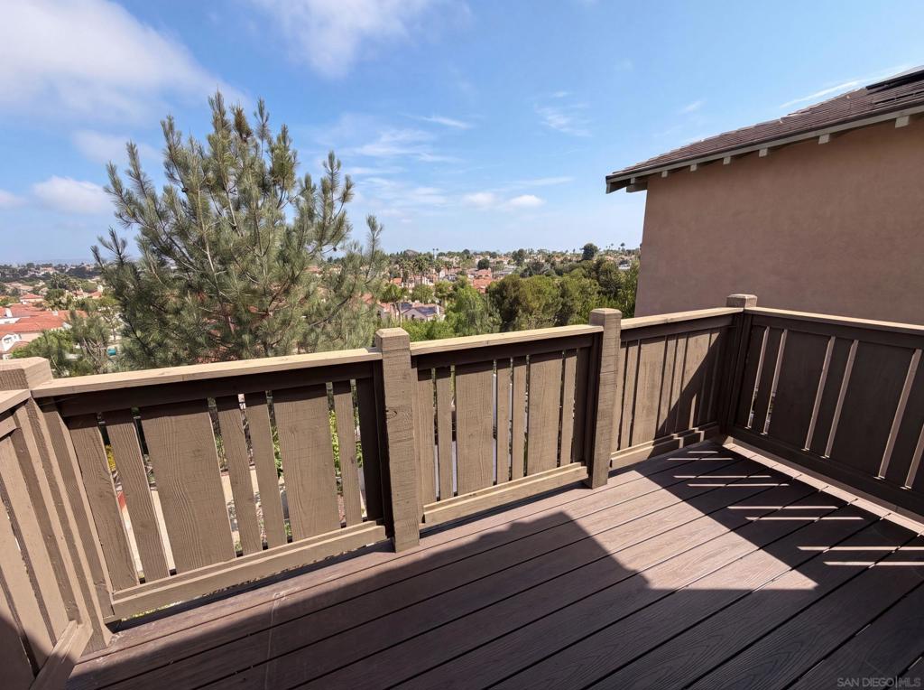 1242 Via Candelas Property Photo 23