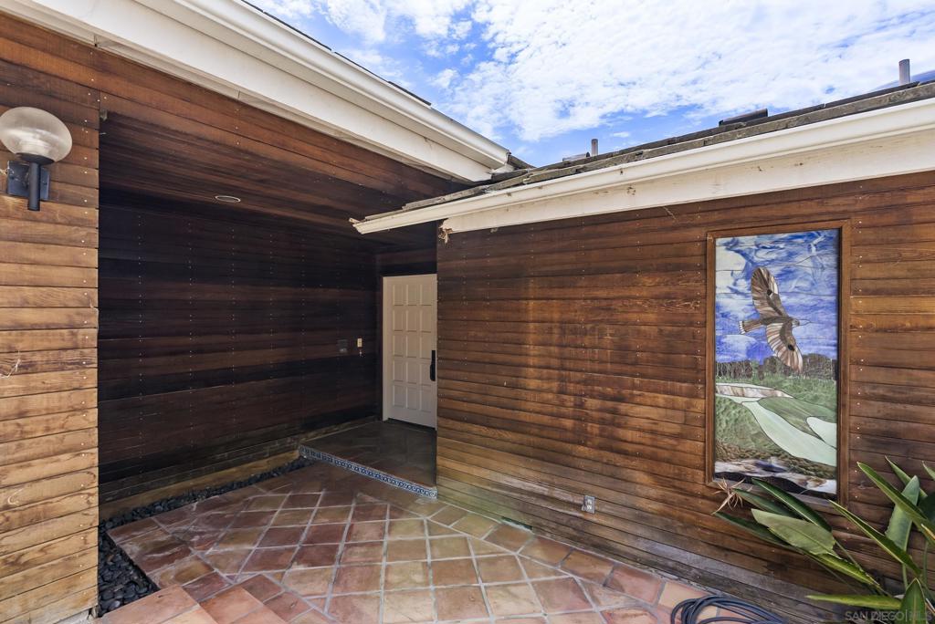 6015 Paseo Valencia Property Photo 10