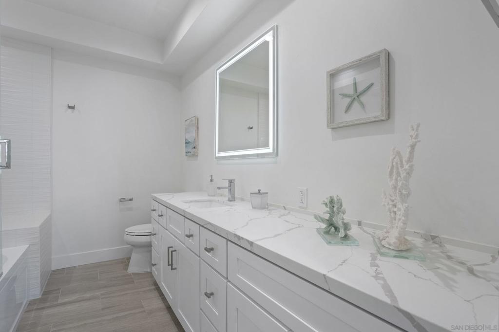 4386 Newport Ave Property Photo 30