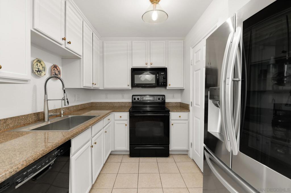 3535 Madison 232 Property Photo 4