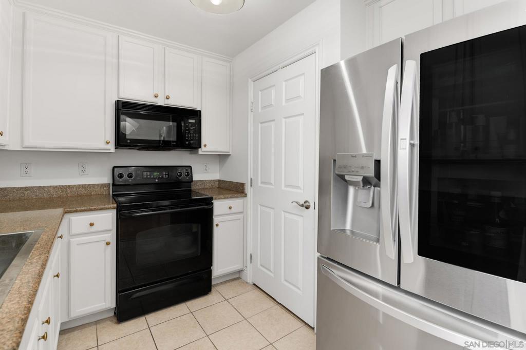 3535 Madison 232 Property Photo 18