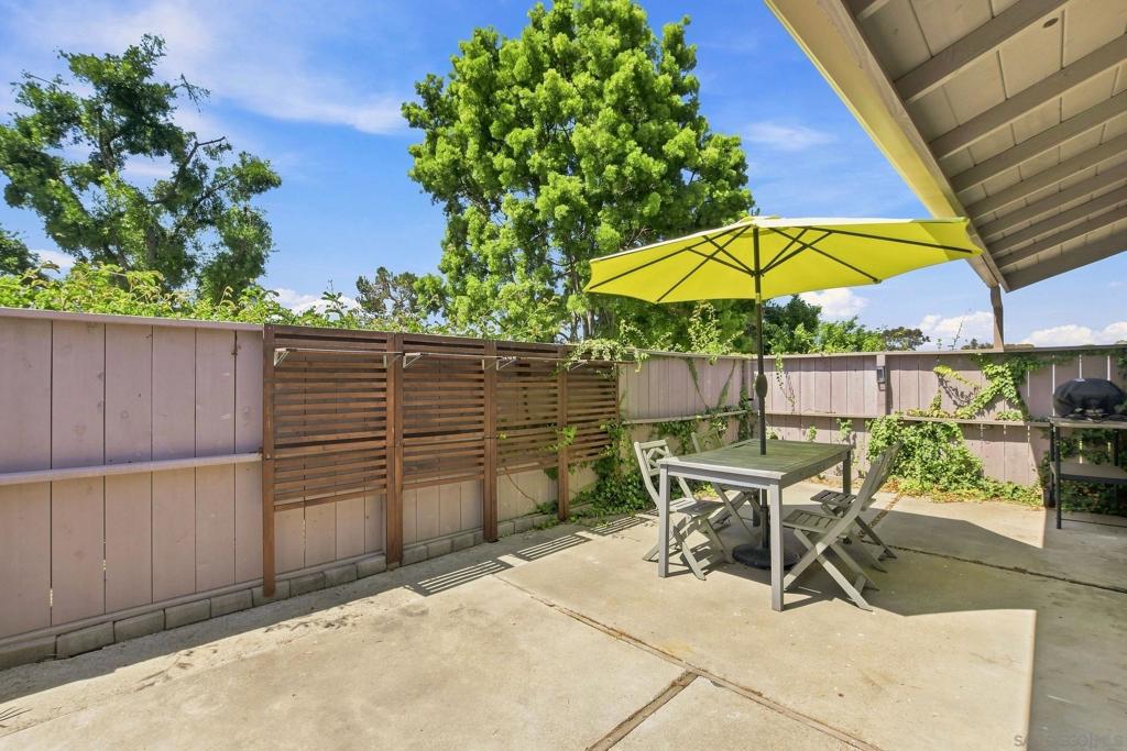 9645 Easter Way Property Photo 11