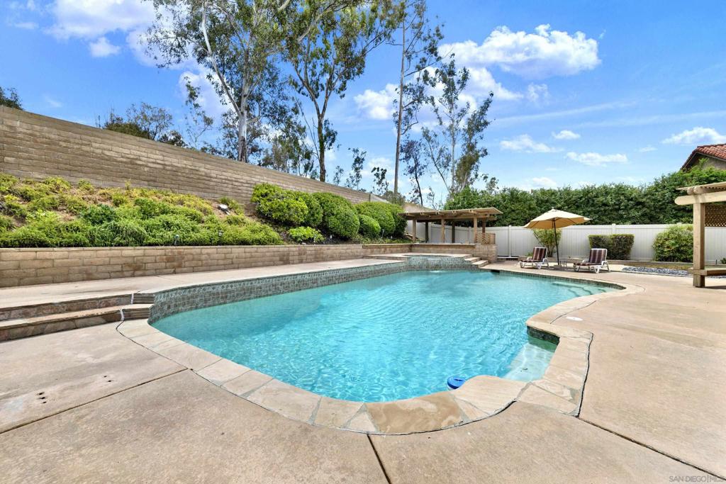 13057 Treecrest Property Photo 47