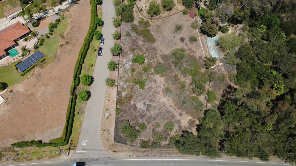 1986 Via Rancho Pkwy Property Photo 3