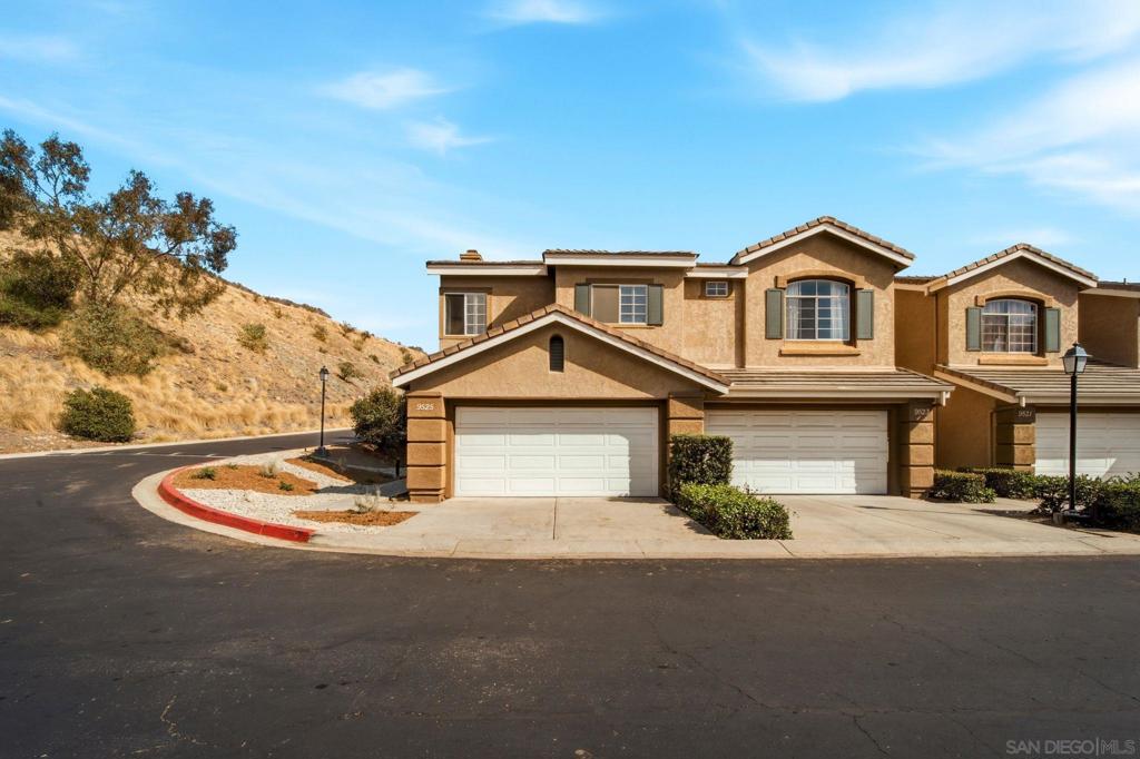 9525 Questa Pointe Property Photo 1