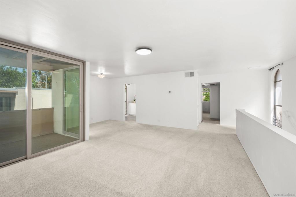 4851 Collwood Blvd B Property Photo 7
