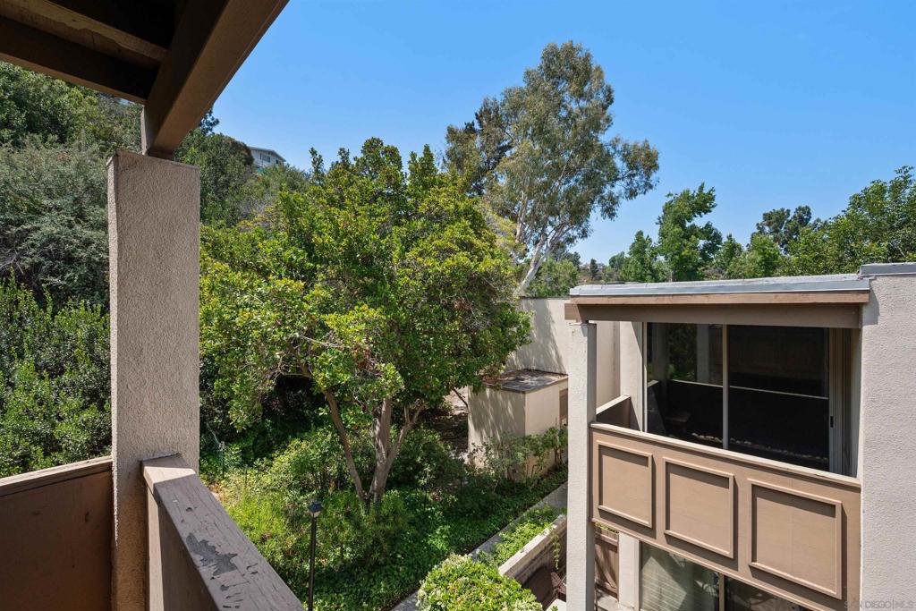 4851 Collwood Blvd B Property Photo 8
