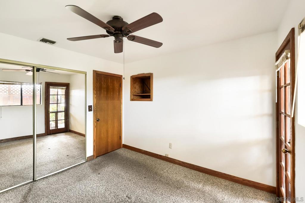 9427 West Heaney Cir Property Photo 11