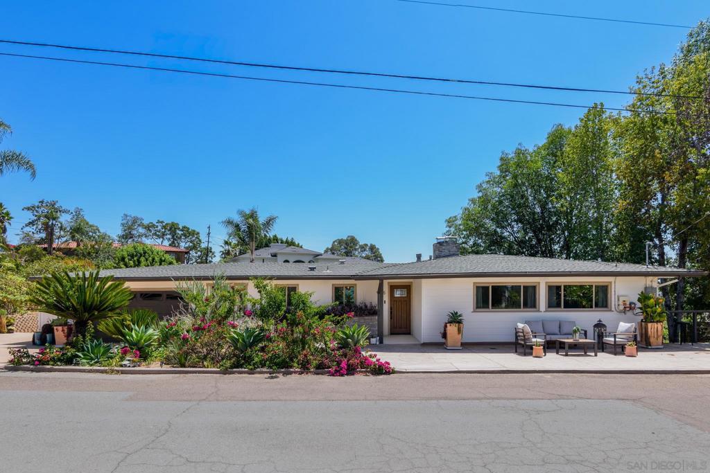 9165 San Juan Place Property Photo 3
