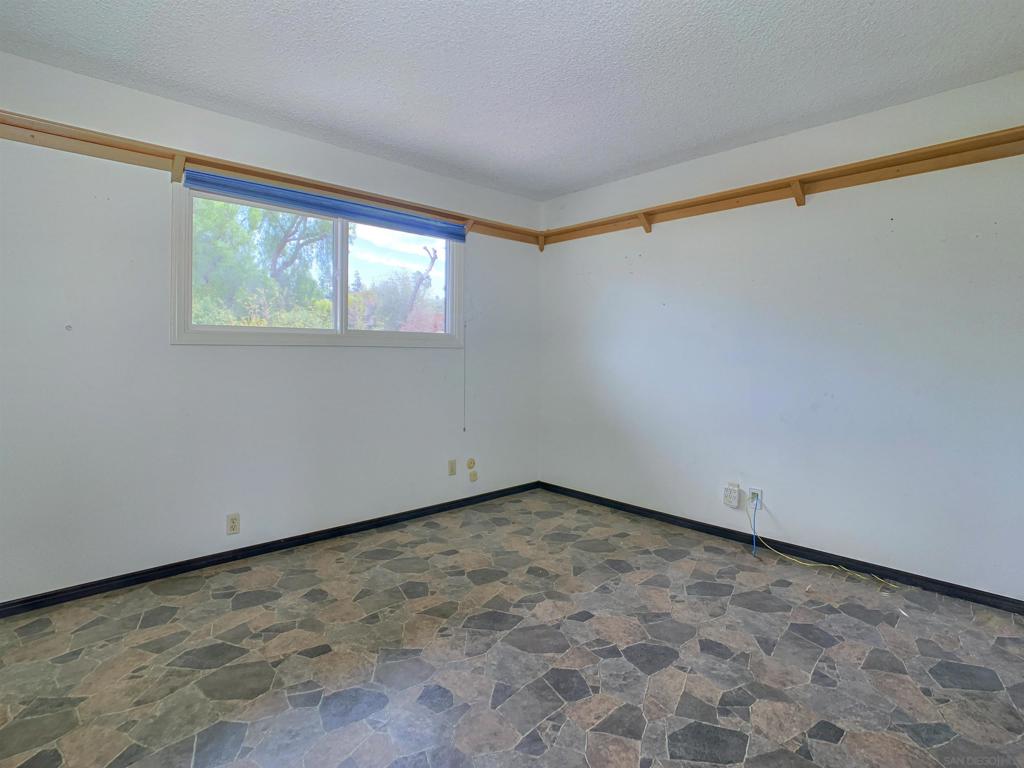 625 Van Horn Rd Property Photo 23