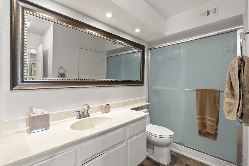 7439 Altiva Place Property Photo 11