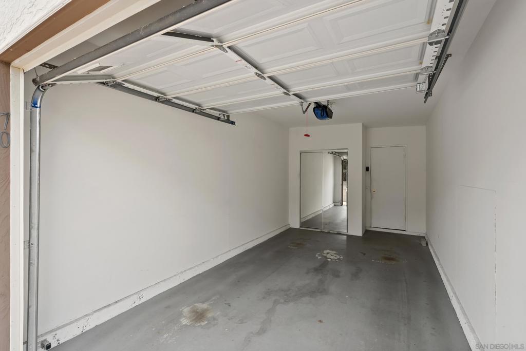 7439 Altiva Place Property Photo 25