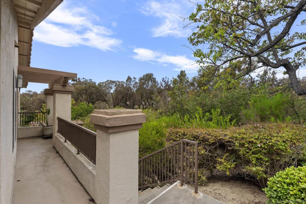 7439 Altiva Place Property Photo 30