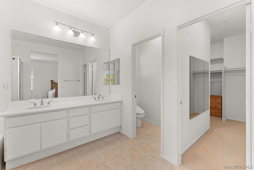 10086 Baylee Ln Property Photo 22