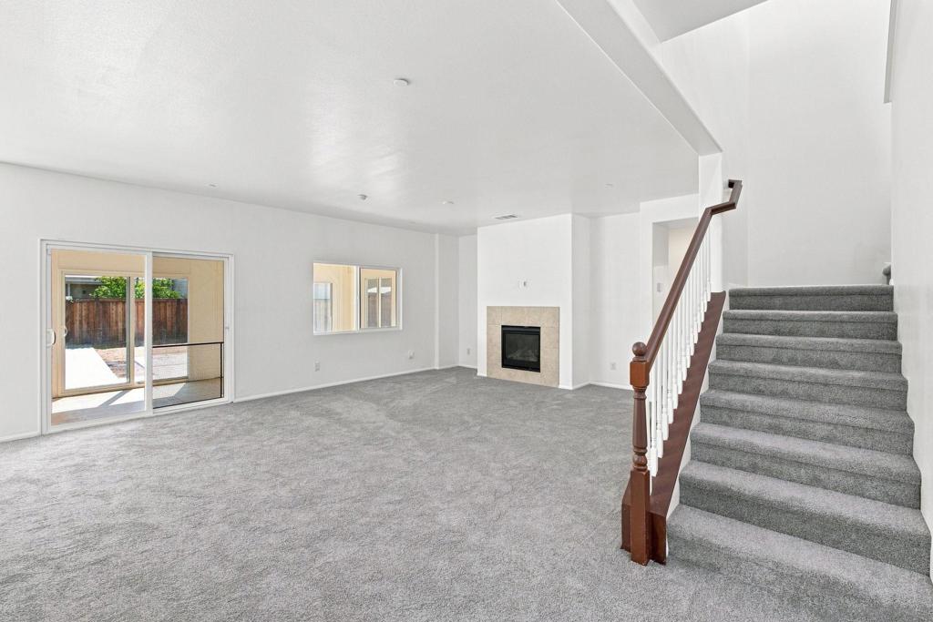 14195 Sun Valley Property Photo 7