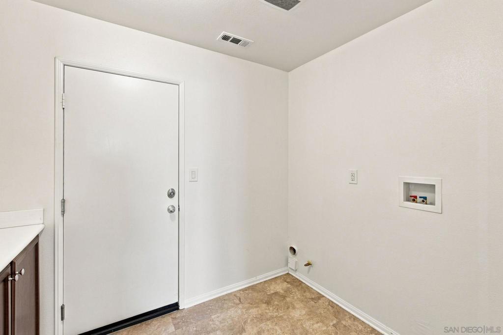14195 Sun Valley Property Photo 17