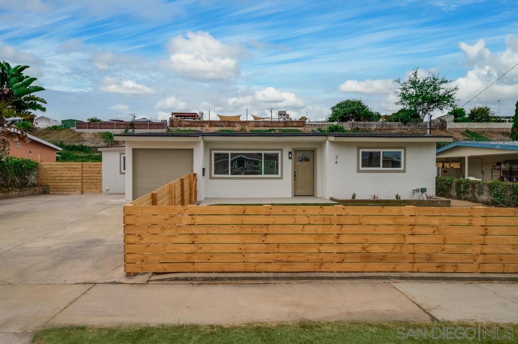 24 E Paisley Property Photo 1