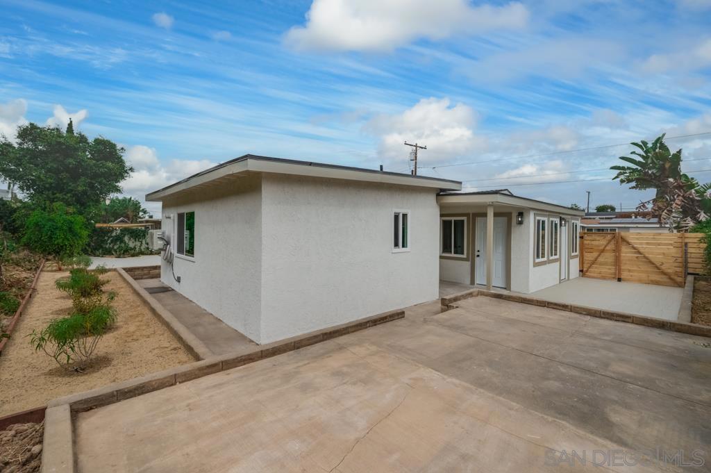 24 E Paisley Property Photo 31