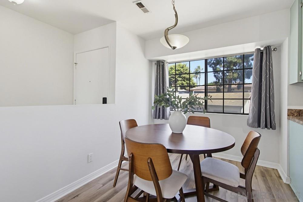 215 Camlau B Property Photo 6