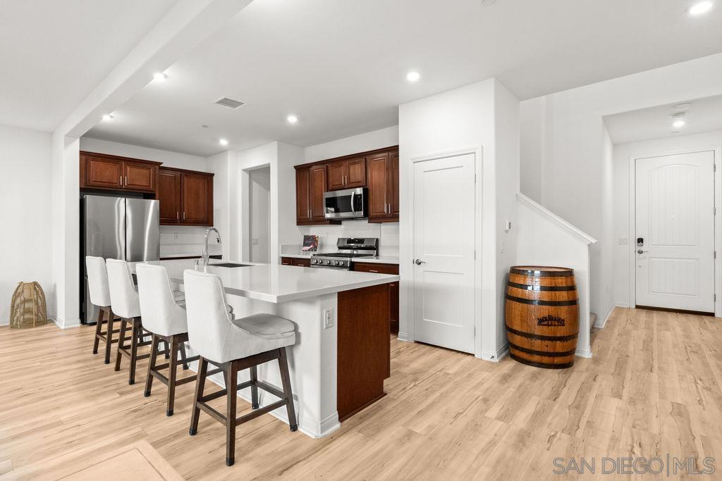 1708 Silverberry Property Photo 9