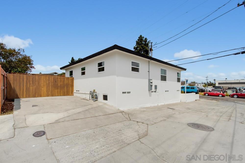 4978 80 73rd St Property Photo 26