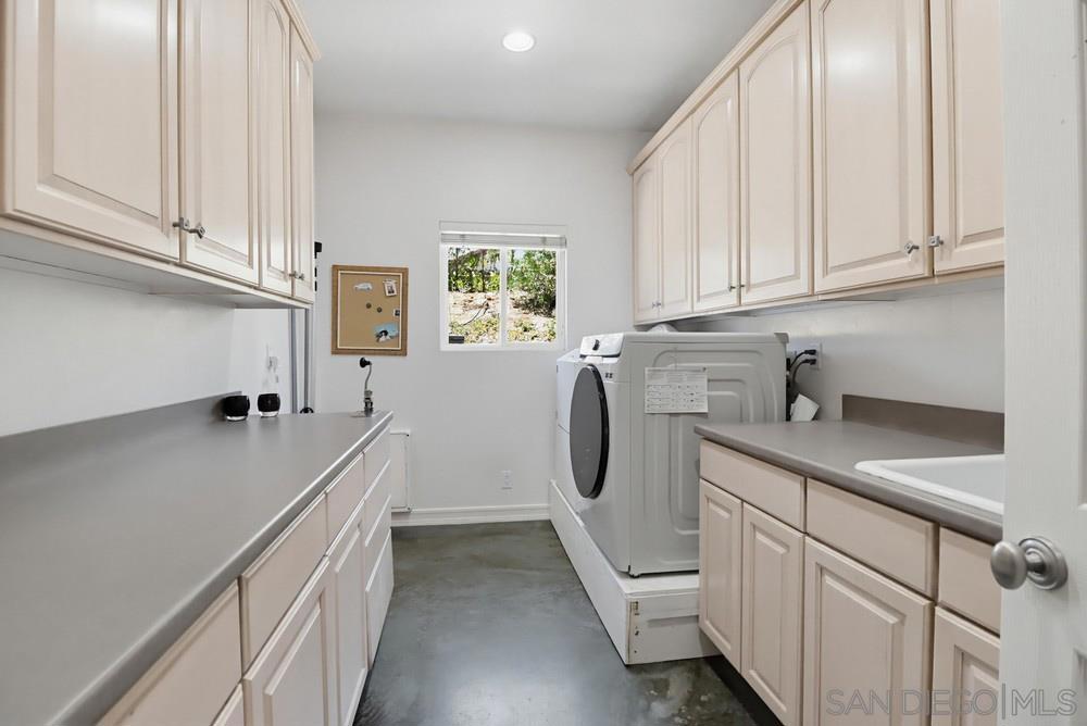 3019 Calle Allejandro Property Photo 38