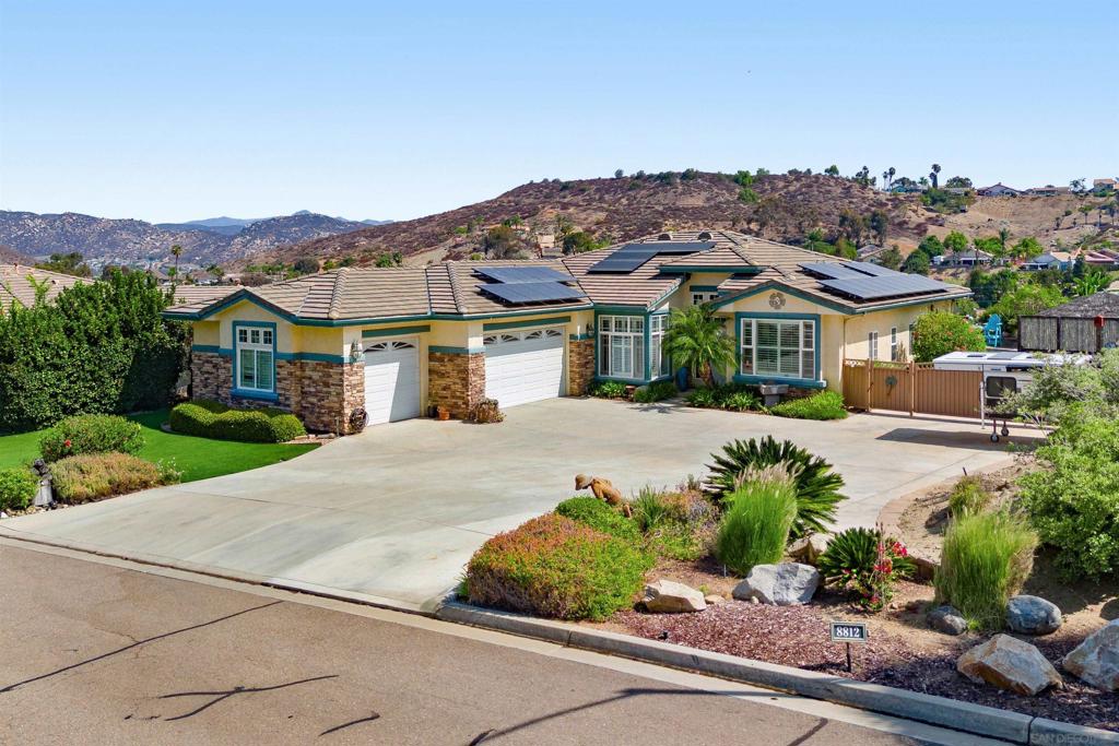 8812 Diamondback Dr. Property Photo