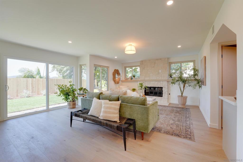 16022 Sun Summit Point Property Photo 30
