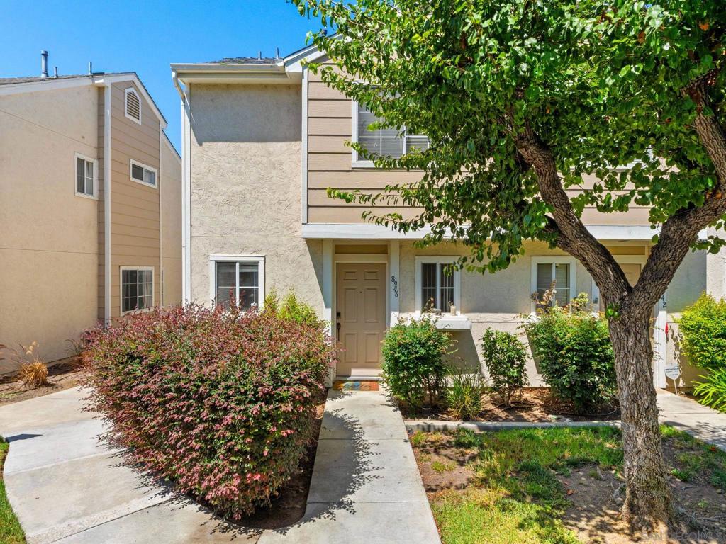 8946 Arlingdale Way Property Photo 2