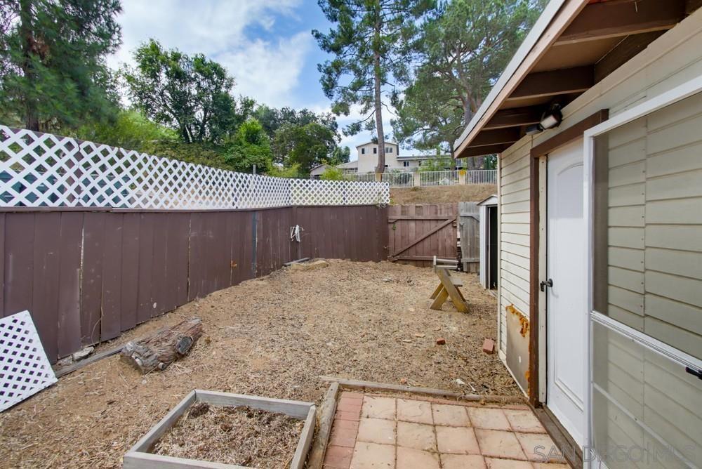321 North Property Photo 46