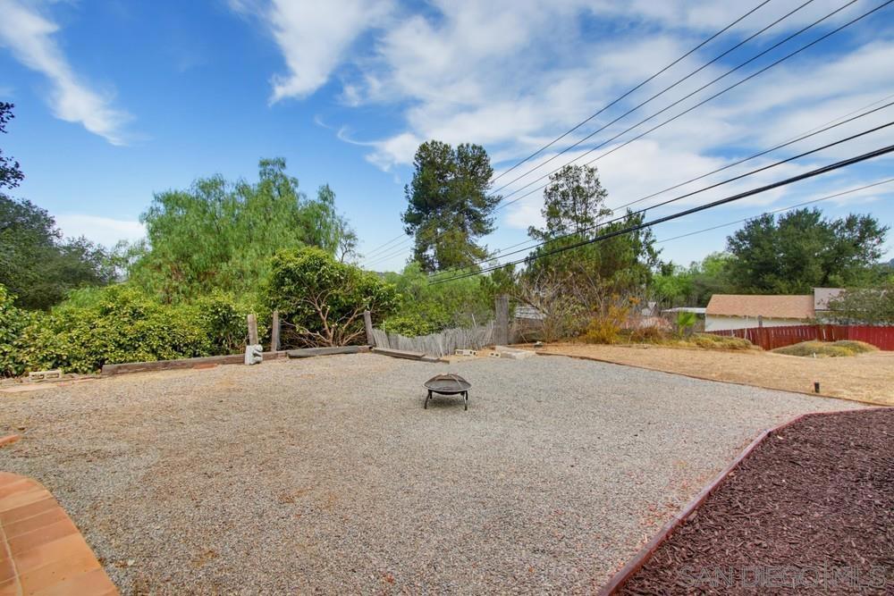 321 North Property Photo 50