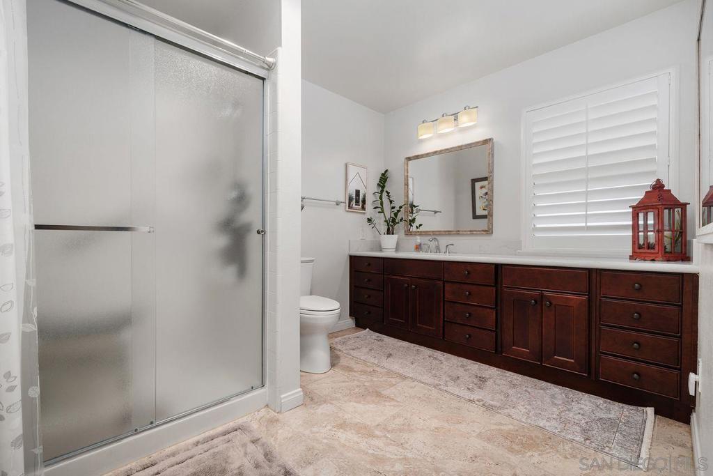 16616 San Salvador Property Photo 34