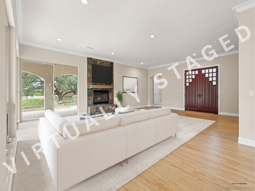 10616 Via Tiglio Property Photo 11