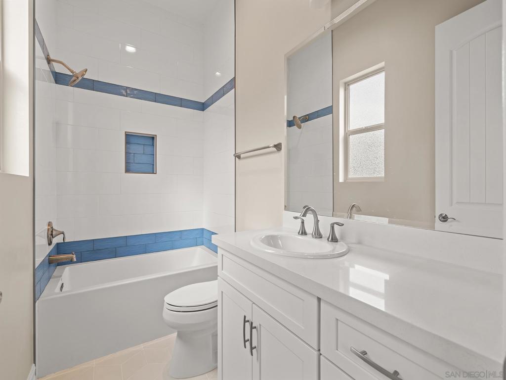 10616 Via Tiglio Property Photo 30