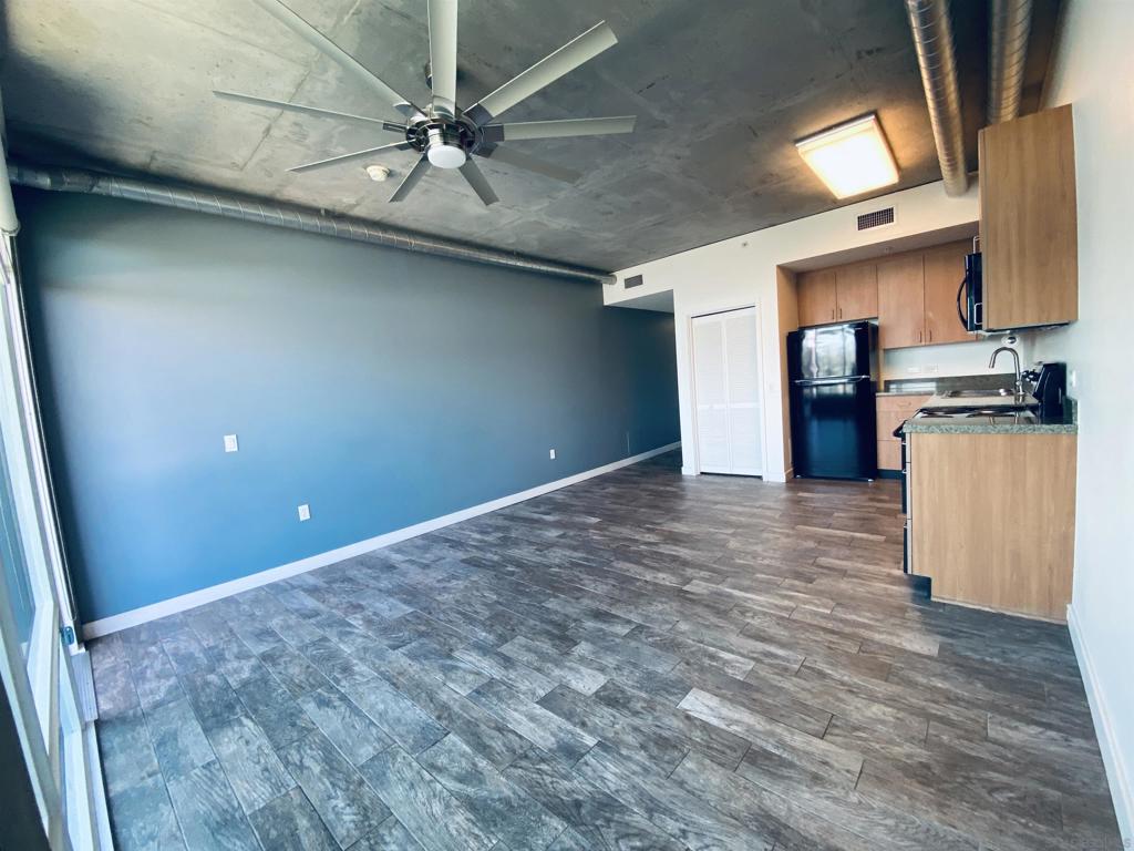 1080 Park Blvd 1209 Property Photo 4