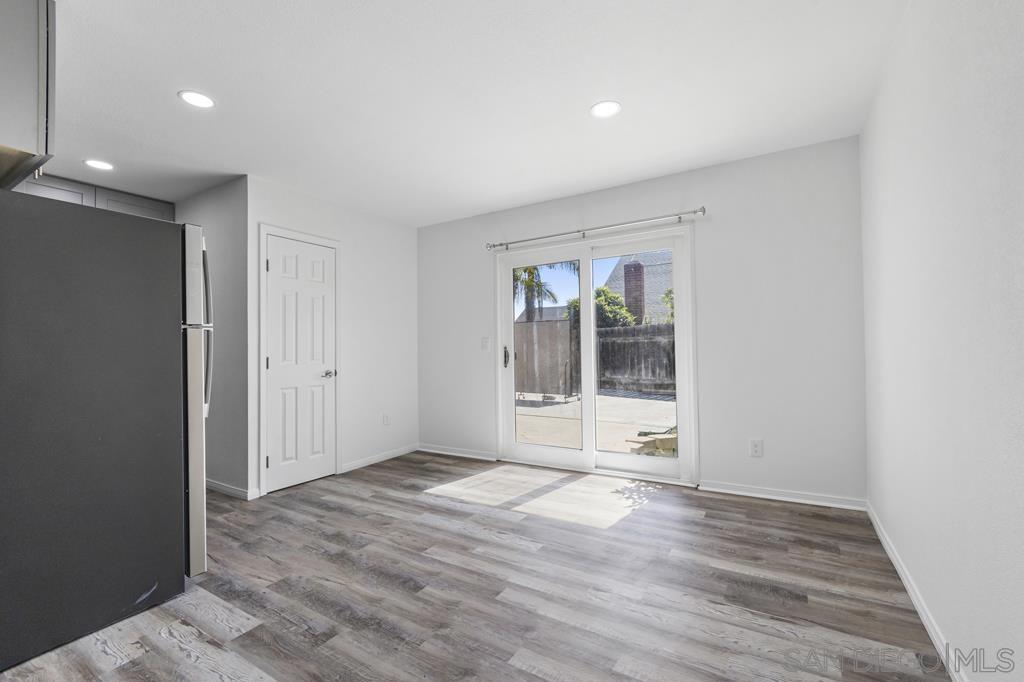 251 Sandstone Property Photo 3