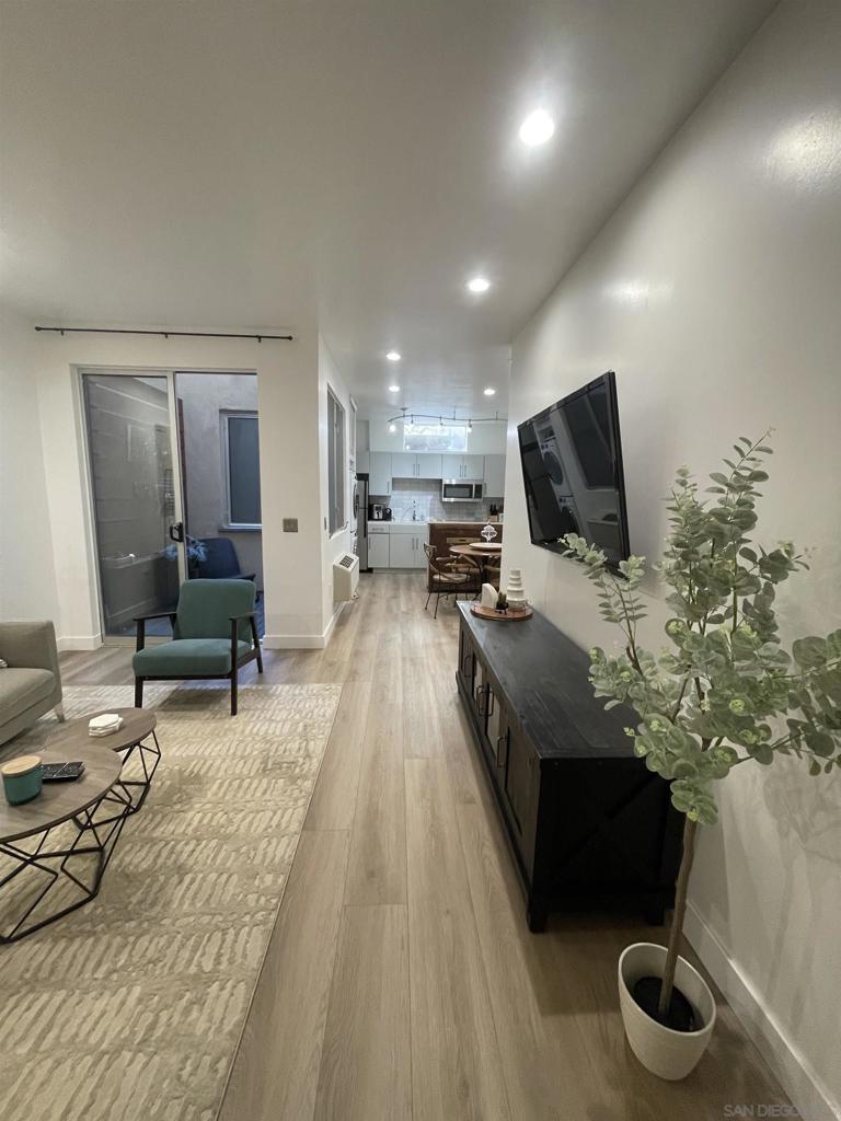 1601 Kettner 7 Property Photo 6