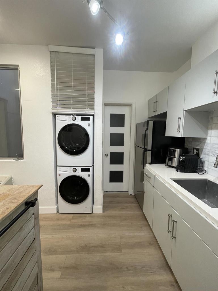1601 Kettner 7 Property Photo 19